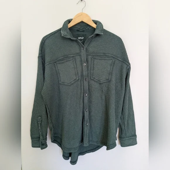 Aerie Anytime Fave Waffle Button Down Shirt Dark Green Size Medium - Picture 2 of 4